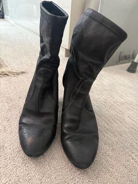 Stuart Weitzman Black Leather Mid-Calf Heeled Boots